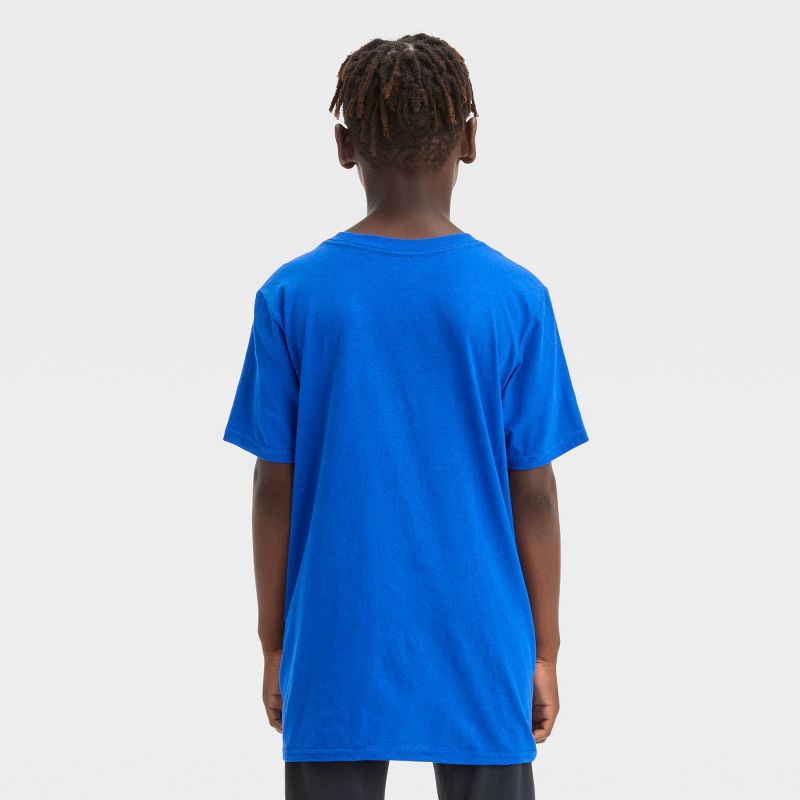 Boys' DC Comics Blue Beetle Short Sleeve Graphic T-Shirt - Blue, 3 of 4