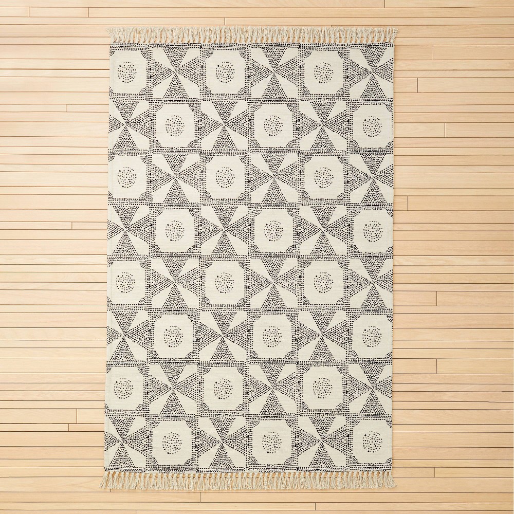 5'x7' Tapestry Tile Rug Cream - Opalhouse™ designed with Jungalow™