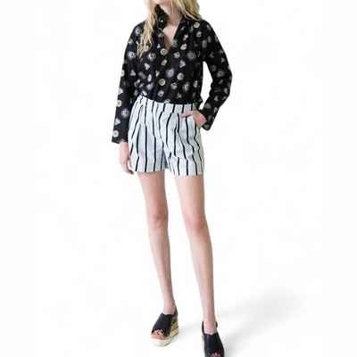 Women's PLEATED SHORTS - Never a Wallflower