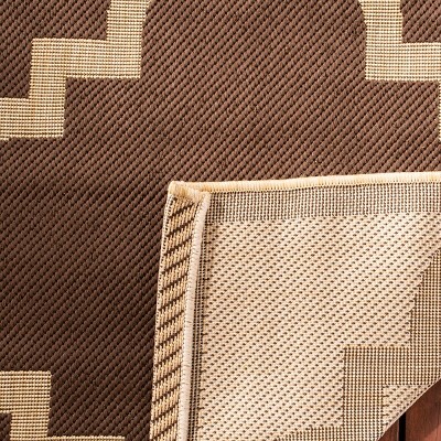 Trellis Dark Brown 31" Square Indoor/Outdoor Easy-Care Rug
