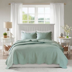 Sapphtopaz 3-Piece Reversible Scalloped Edge Quilt Set & Shams, Cottage/Country Style Queen Sheet Set (1 Quilt, 2 Pillow Shams) - 1 of 4