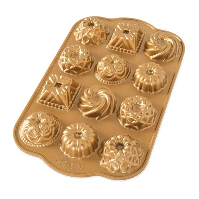 Nordic Ware Mini Bundt Charms Pan