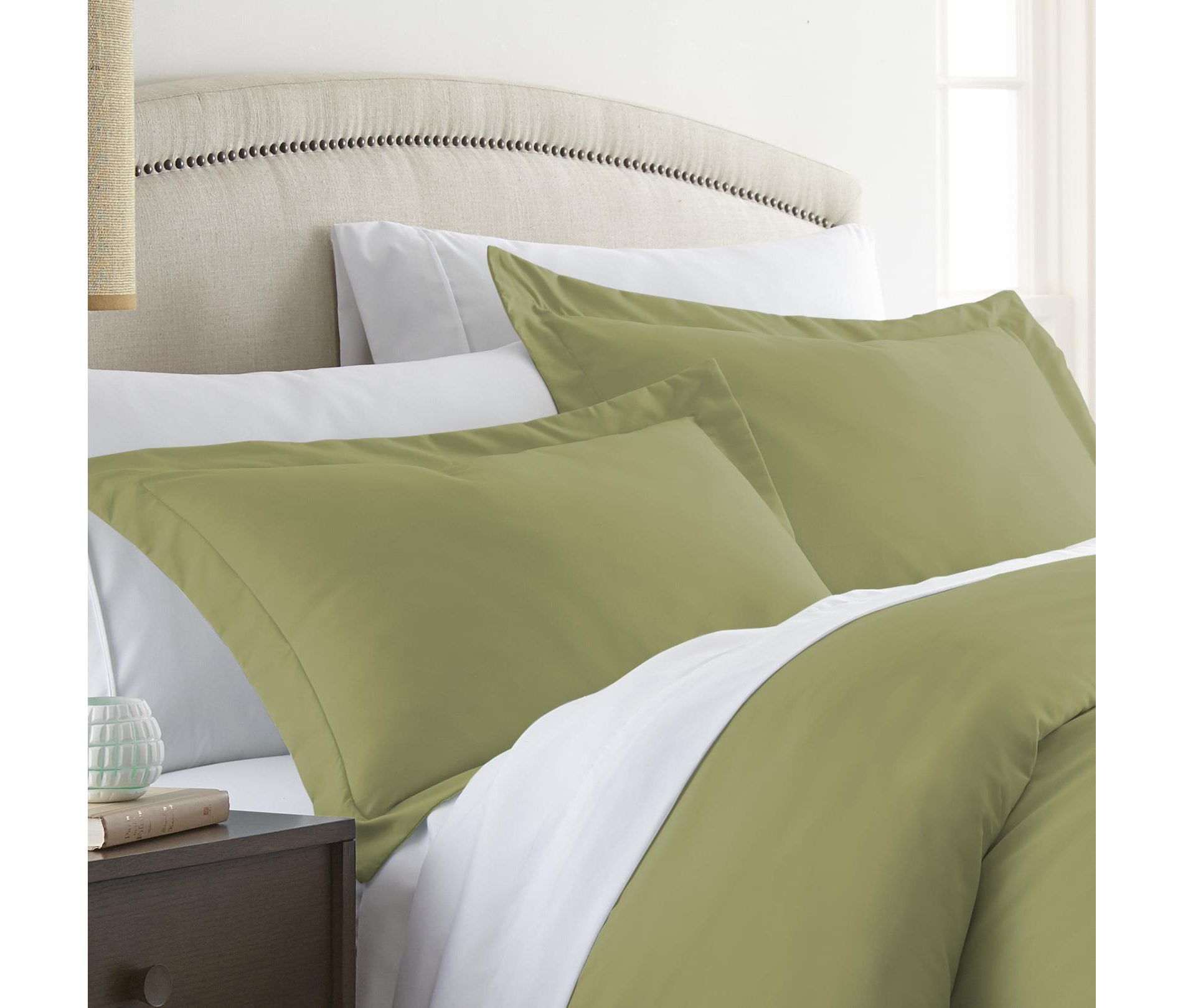 Solid Pillow Shams Set - Ultra Soft, Easy Care - Becky Cameron® (Set of 2)