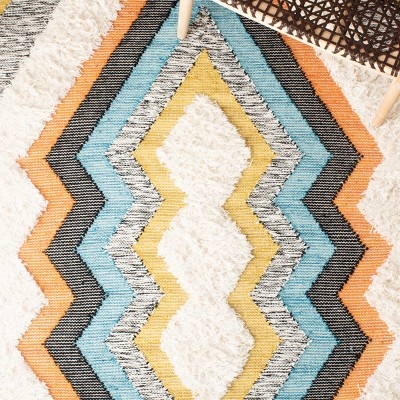 Kenya Hand-Knotted Black and Ivory Wool Area Rug