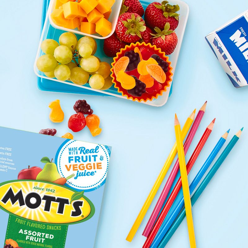 Mott&#39;s Assorted Fruit Flavored Snacks Value Pack - 19.2oz/22ct, 4 of 15