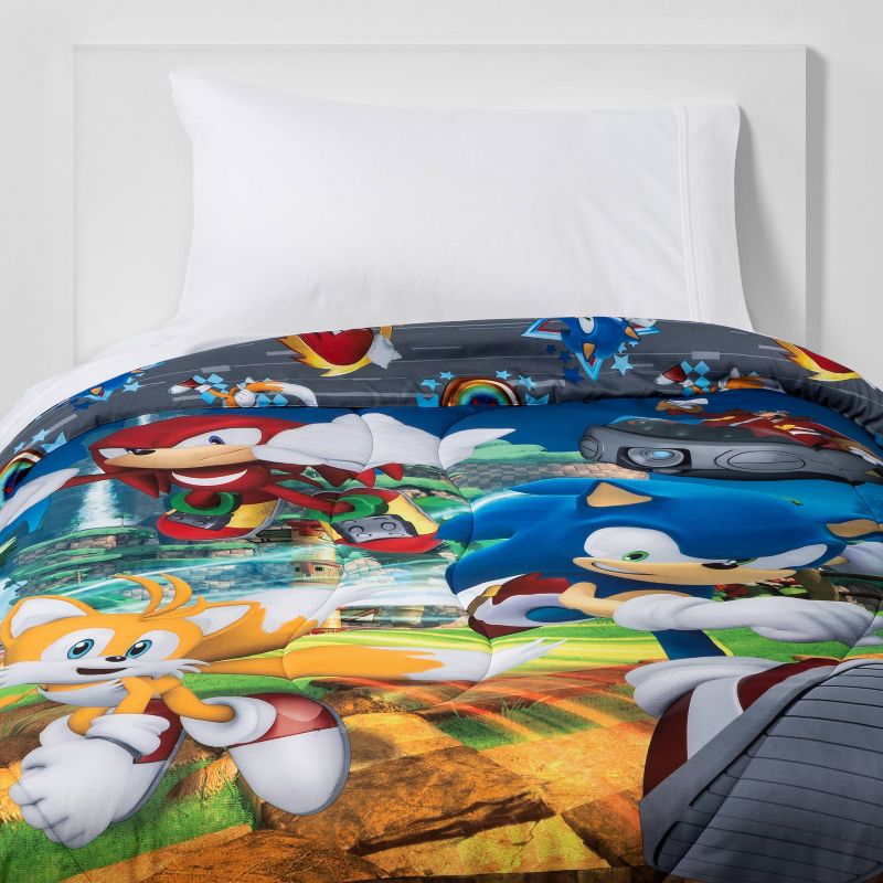 Twin Sonic the Hedgehog Run Rings Around You Reversible Kids&#39; Comforter, 1 of 6