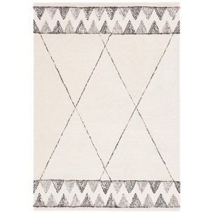 Kenya KNY779 Hand Tufted Indoor Rugs - Safavieh - 1 of 4