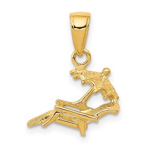 Black Bow Jewelry 14k Yellow Gold 3D Lounge Chair and Umbrella Pendant - 1 of 4
