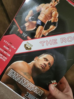 Set 2 Figuras WWE The Rock Triple H – PokePlush