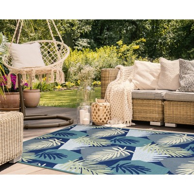 Abstract Navy and Aqua Handmade Synthetic Rug 42.5"