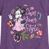 Girls' - Disney - Own Your Style Fitted Short Sleeve Graphic T-Shirt - 2 of 4