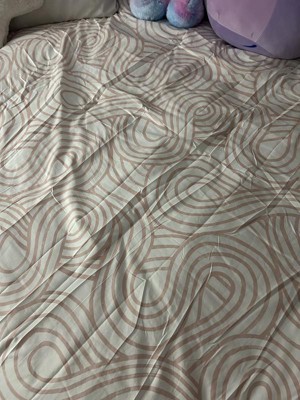 Guest review image 2 of 3, zoom in