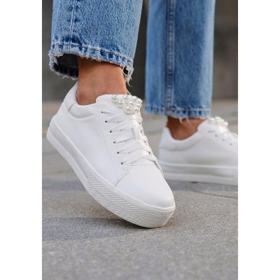 Женские кроссовки Lascana Women's Pearl Accent Sneakers - LASCANA - White Solid 8 — фото 5