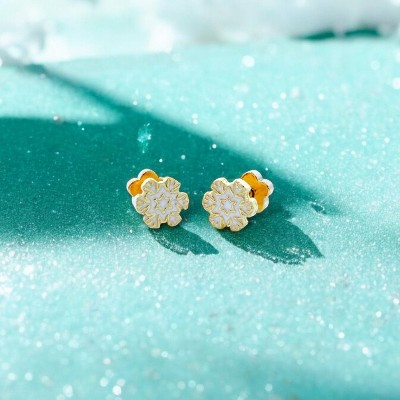 Snowflakes Tiny Stud Earrings | ETHICGOODS