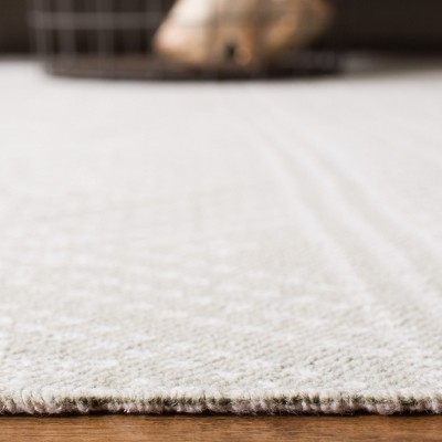 Silver and Ivory Geometric Cotton 4' x 6' Handmade Rug