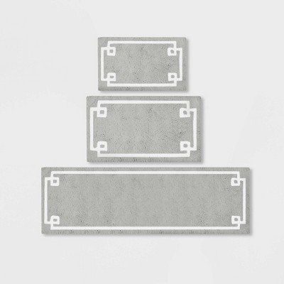 Gray Cotton Tufted Bath Rug with White Border, 20" x 30"