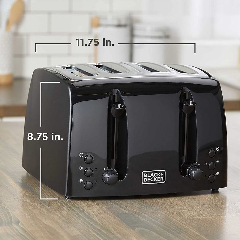 Black and Decker 4-Slice Toaster with Extra Wide Slots in Black, 2 of 4