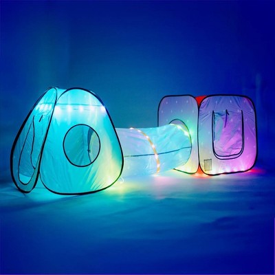 Chuckle &#38; Roar LED Light Up Tunnel + Ball Pit