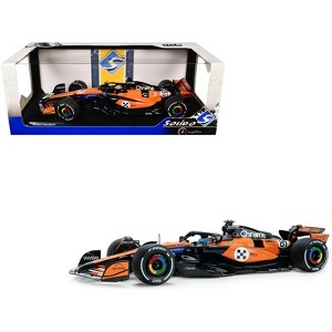 McLaren MCL39 #81 Oscar Piastri 