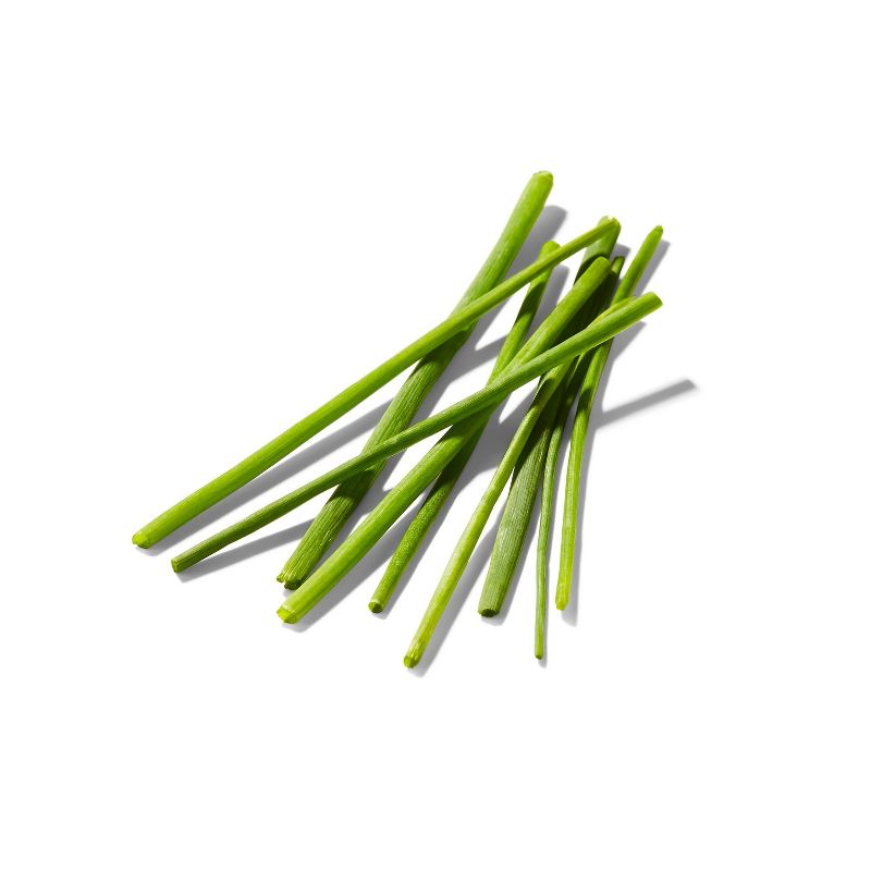 Organic Chives - 0.5oz - Good &#38; Gather&#8482;, 2 of 4