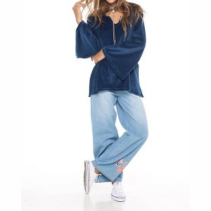 Women's Velour Comfy Top - SKEMO - 1 of 2