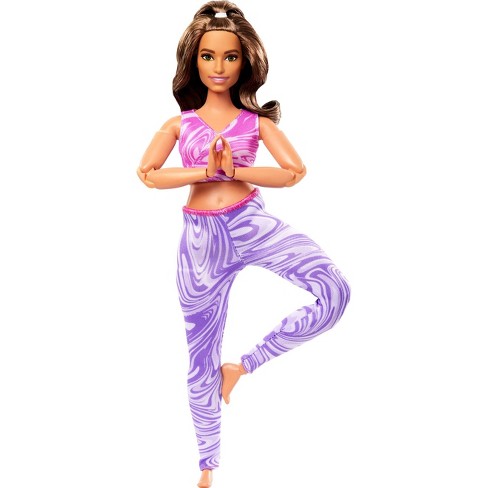 Barbie Made To Move Doll with 22 Flexible Joints Long wavy Brunette Hair 
