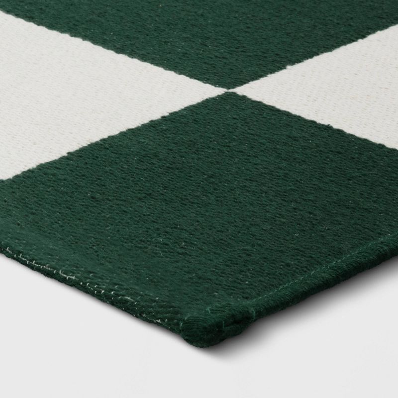 4&#39;x5&#39;6&#34; Checkered Area Rug Ivory/Green - Room Essentials&#8482;, 4 of 6