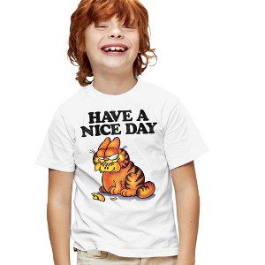 Boys' Garfield Nice Day T Shirt White X Large - 1 of 4