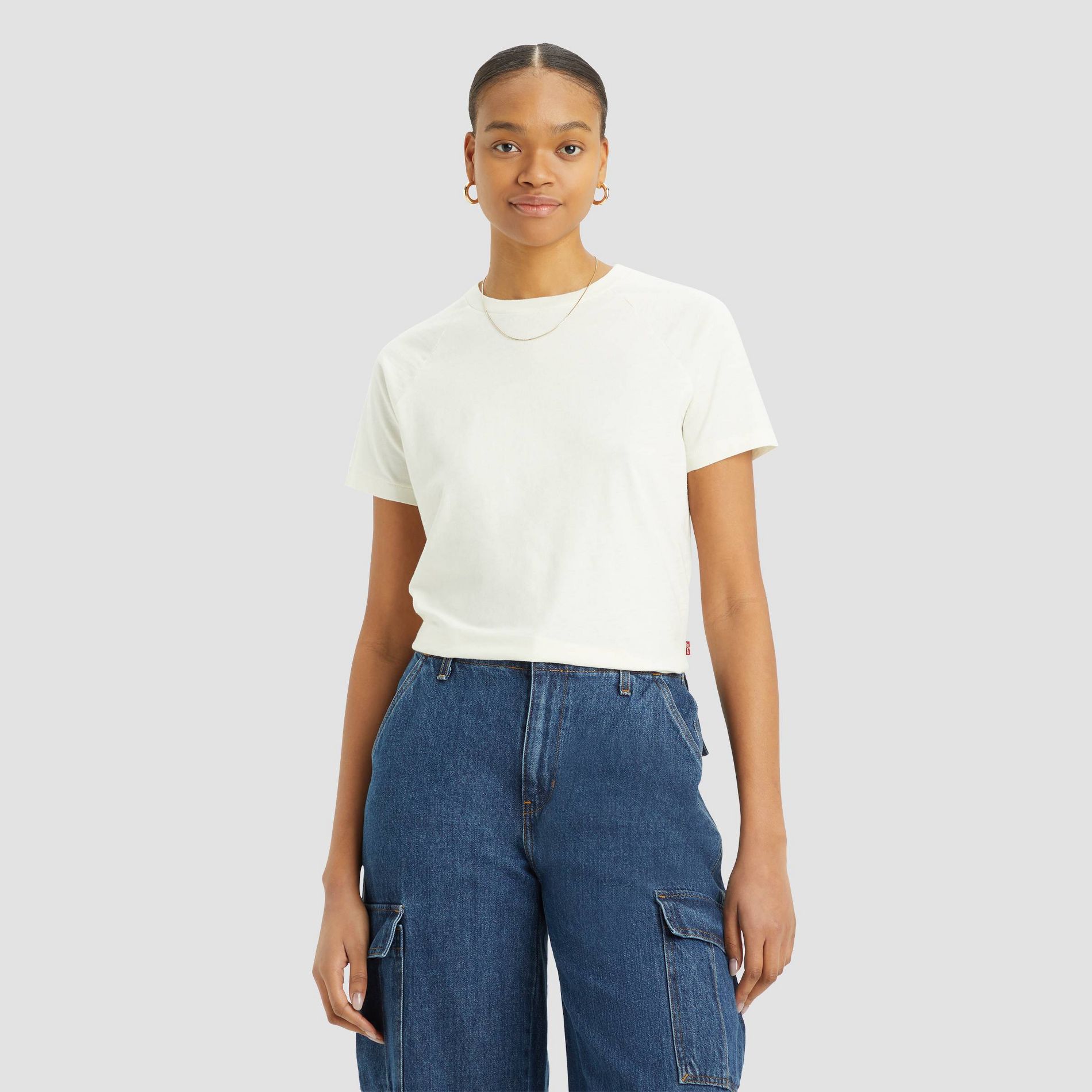 Levi's® Women's Short Sleeve Game Day T-Shirt - Egret Tan XL: Cotton Knit Pullover, Crew Neck, Midweight Fabric