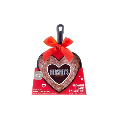 Hershey's Valentine's Special Dark Brownie Heart Skillet Kit - 2.4oz