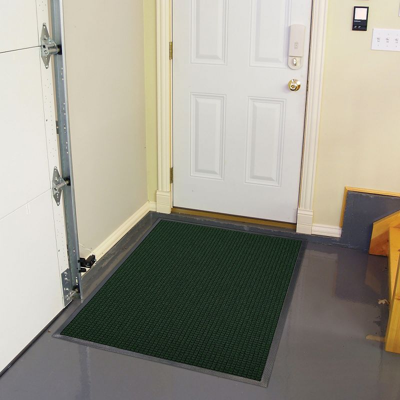 Hunter Green Solid Doormat - (3&#39;x4&#39;) - HomeTrax, 2 of 5