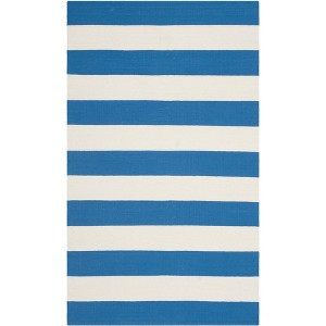 Montauk MTK712 Hand Woven Indoor Rugs - Safavieh - 1 of 4