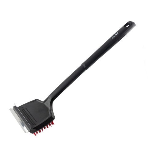 Dyna-Glo 18 Flat Top Grill Brush with Nylon Bristles and Stainless Steel  Scraper - Black