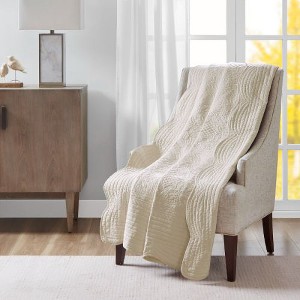 NicBex Scalloped Edge Quilted Throw Blanket – 60"x72" Oversized Throw Blanket for Couch, Microfiber with Cotton Filling, Solid Color Blankets for Bed - 1 of 4