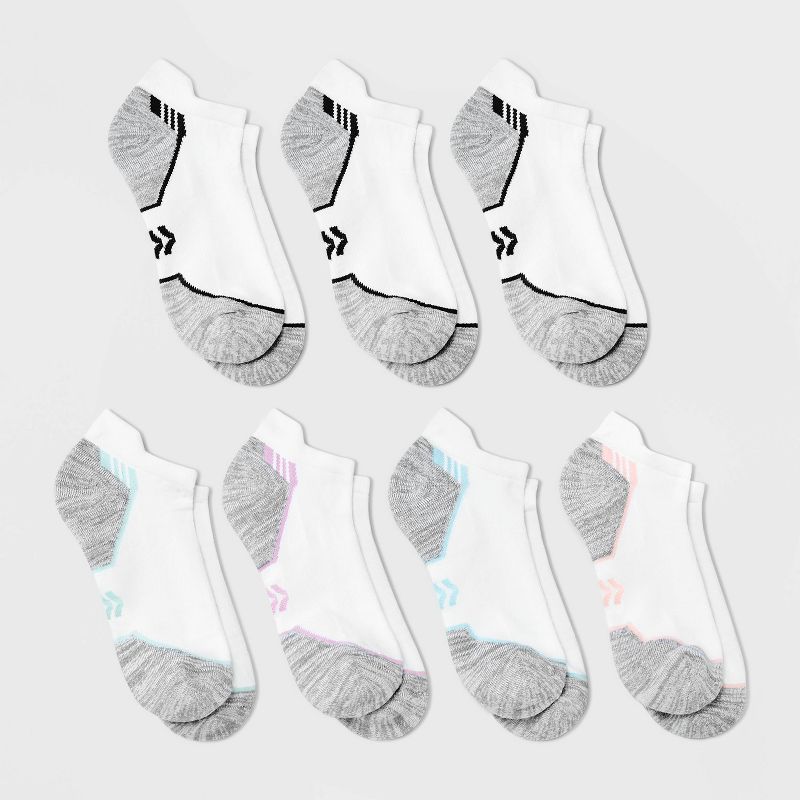 Women&#39;s Cushioned Active Striped 6+1 Bonus Pack No Show Tab Athletic Socks - All In Motion&#8482; White 4-10, 1 of 5