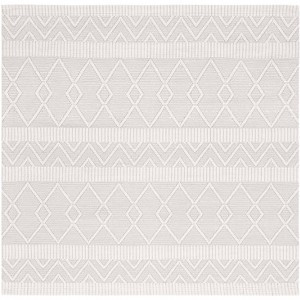 Marbella MRB908 Hand Loomed Area Rug  - Safavieh - 1 of 4