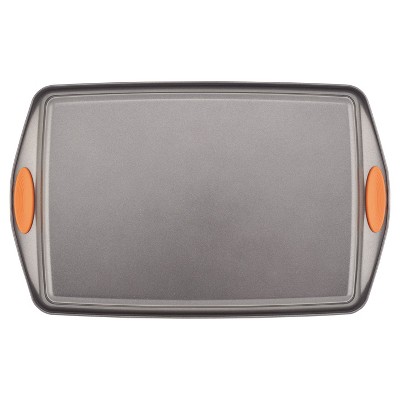 Orange Carbon Steel Nonstick Cake Pan with Lid, 9" x 13"