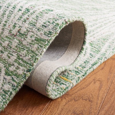 Green and Ivory Floral Hand-Tufted Wool Area Rug, 5' x 8'