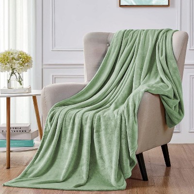 Walensee 50x60 Plush Fleece Throw - Ultra Soft Lightweight Blanket for Couch, Bed & All Seasons