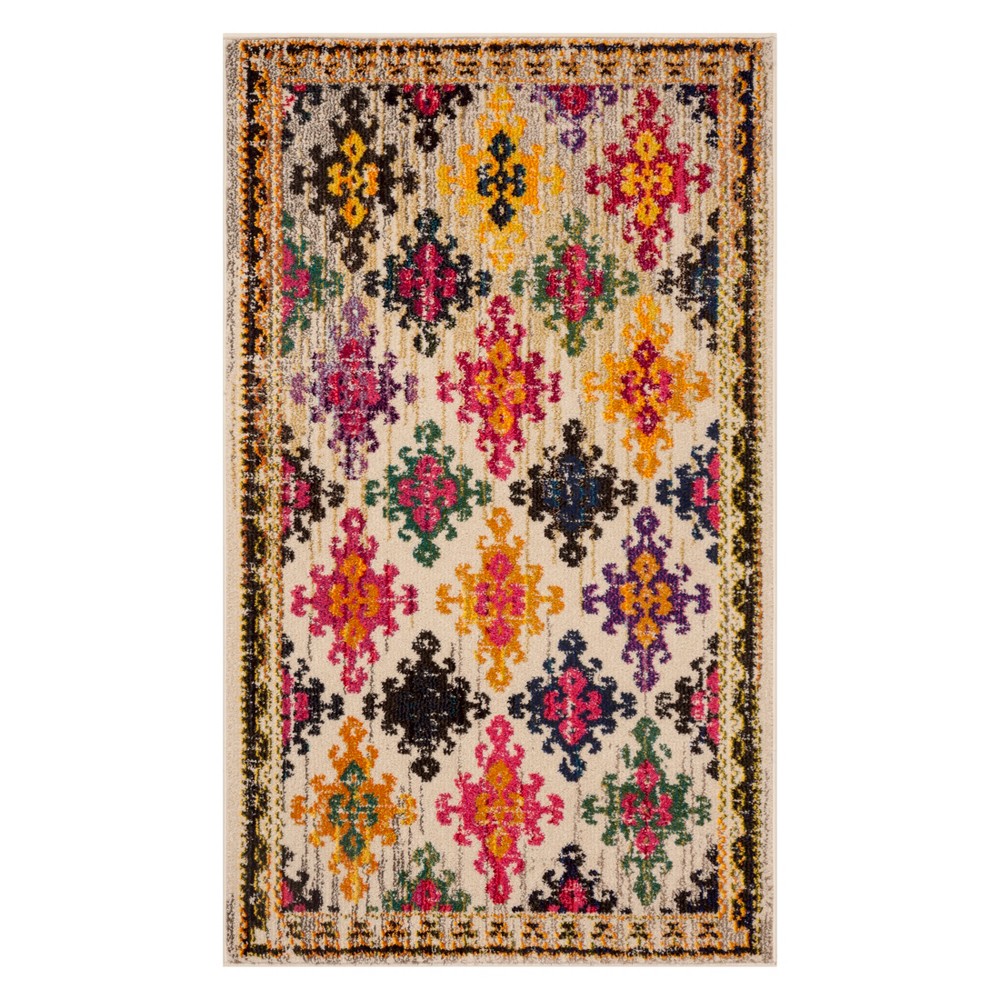 4'x5'7in Medallion Area Rug Ivory - Safavieh