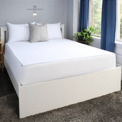 Queen White Cooling Comfort Aerated Fabric Mattress Protector