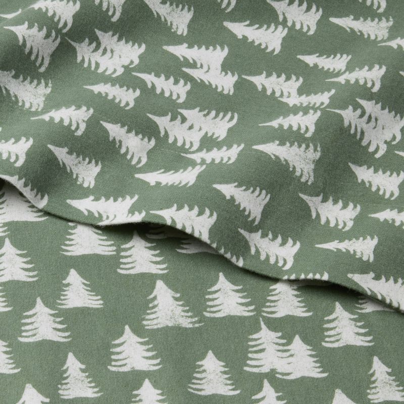 Full Holiday Pattern Flannel Sheet Set Trees - Threshold&#8482;, 3 of 5