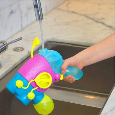 Chuckle & Roar Squirty Squirts 2-in-1 Bubble & Water Electric Blaster