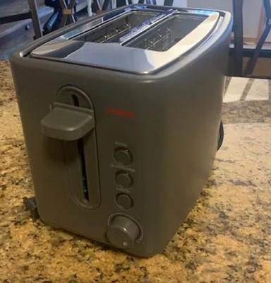 user image by CRUXGG 2 Slice Toaster