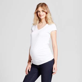 Shirred V-Neck Maternity T-Shirt - Isabel Maternity by Ingrid & Isabel™ White L