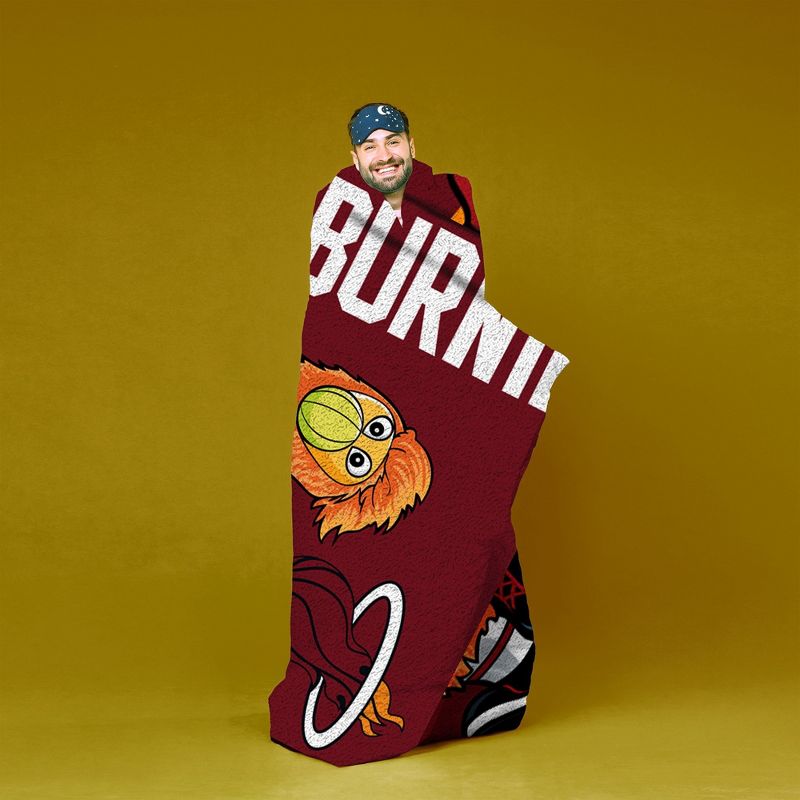 Sleep Squad Miami Heat Burnie Mascot 60 x 80 Raschel Plush Blanket, 5 of 7