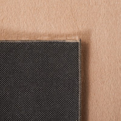 Ivory 5' x 7' Synthetic Fur Washable Area Rug