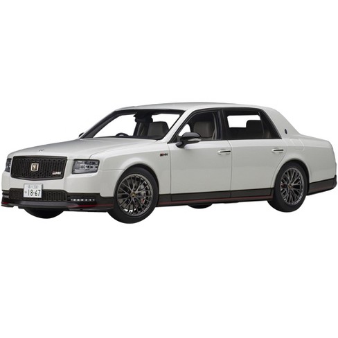 Toyota Century Grmn Rhd (right Hand Drive) Pearl White 1/18 Model