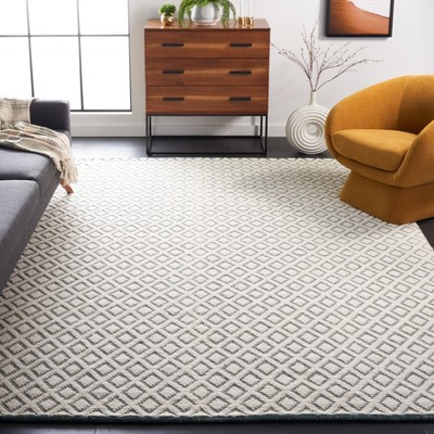 Ivory and Green Hand-Knotted Wool 6' x 9' Area Rug
