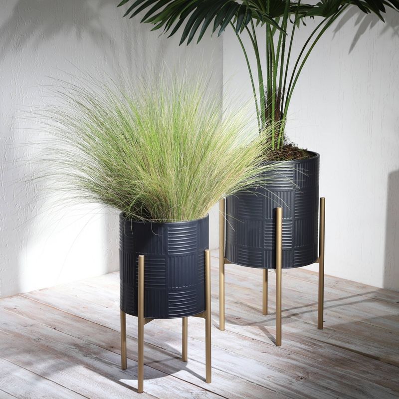 Sagebrook Home 14&#34; Wide 2pc Planter Pot with Lines on Metal Stand Black/Gold, 6 of 8